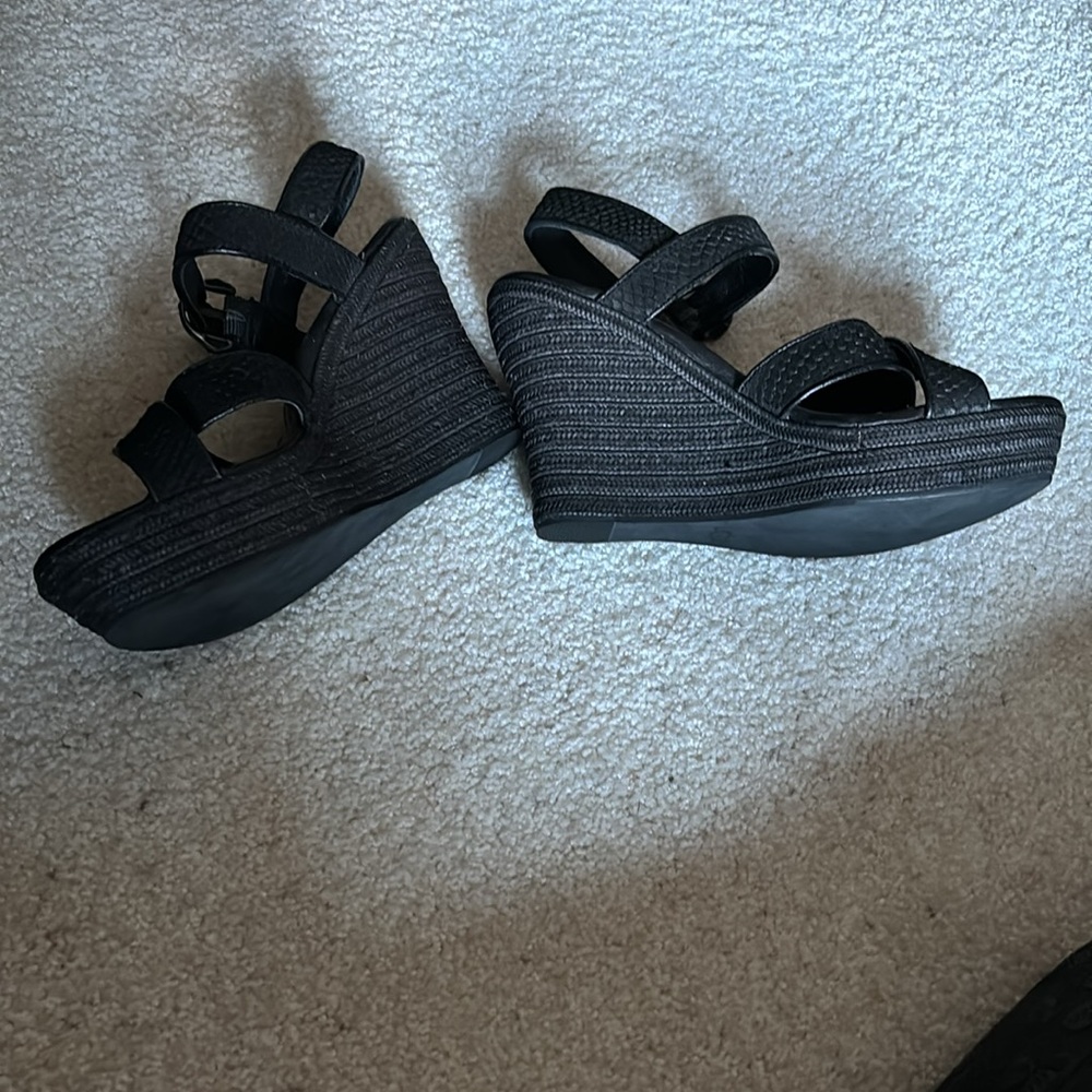 UGG wedge sandals black. Worn once - Picture 2 of 5